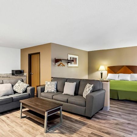 Econo Lodge Inn & Suites Auburn Zewnętrze zdjęcie