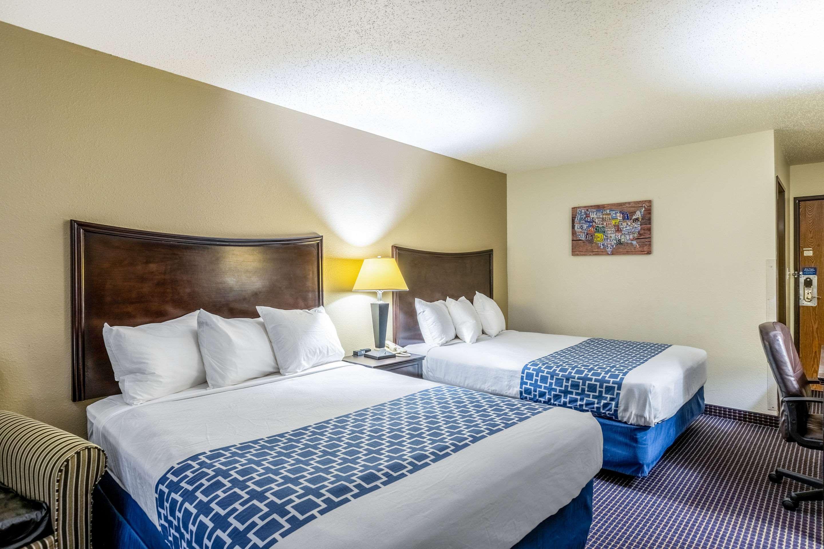 Econo Lodge Inn & Suites Auburn Zewnętrze zdjęcie