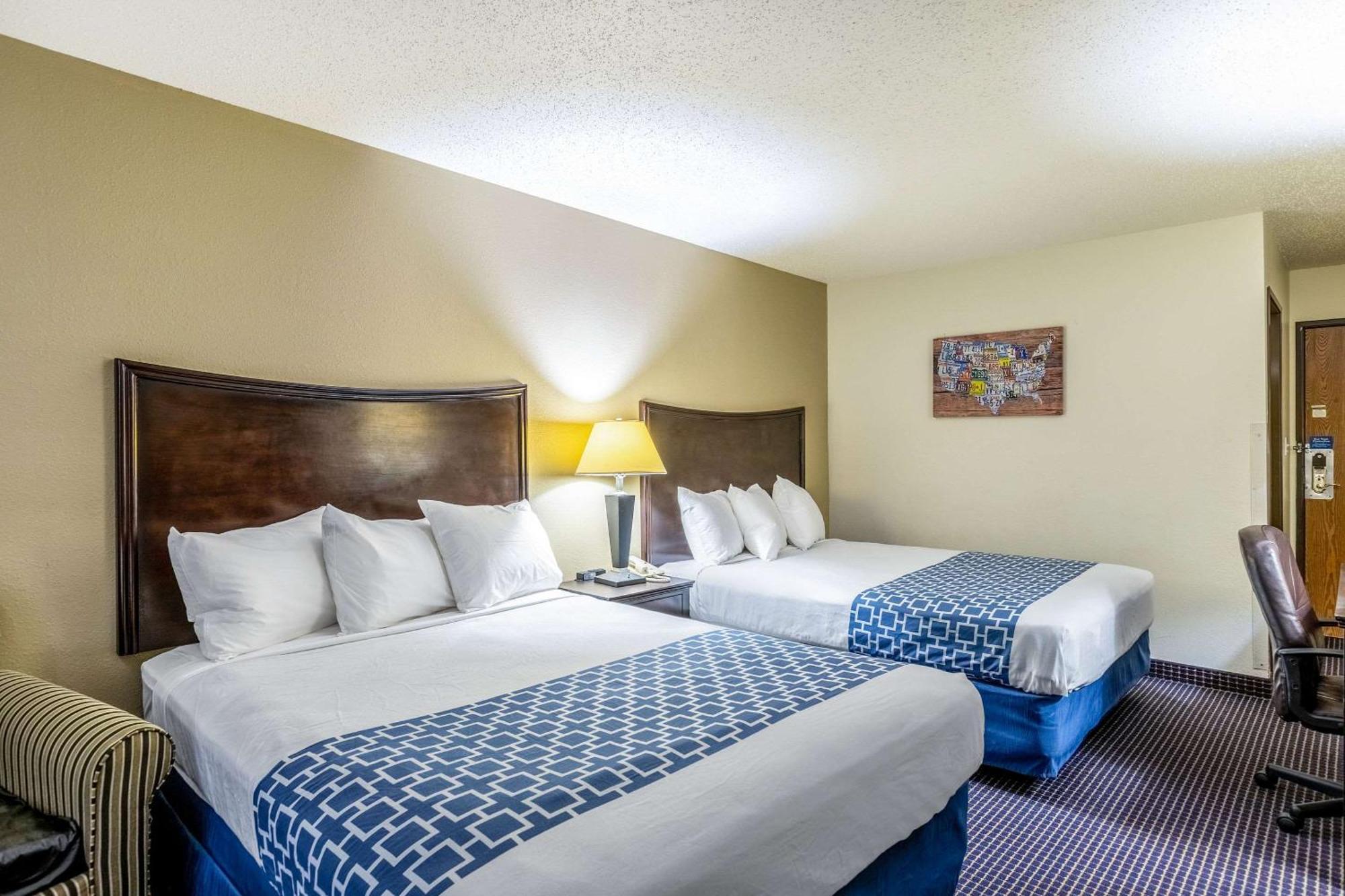 Econo Lodge Inn & Suites Auburn Zewnętrze zdjęcie