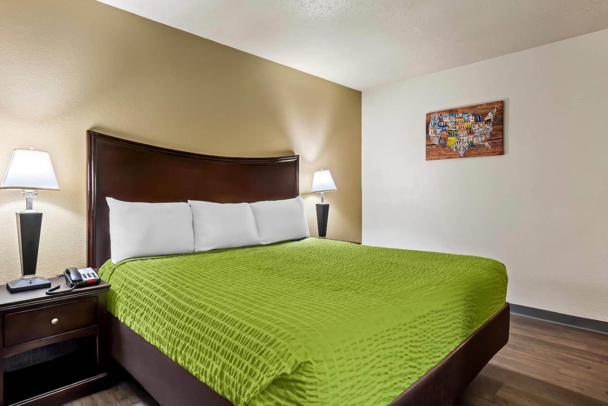 Econo Lodge Inn & Suites Auburn Zewnętrze zdjęcie